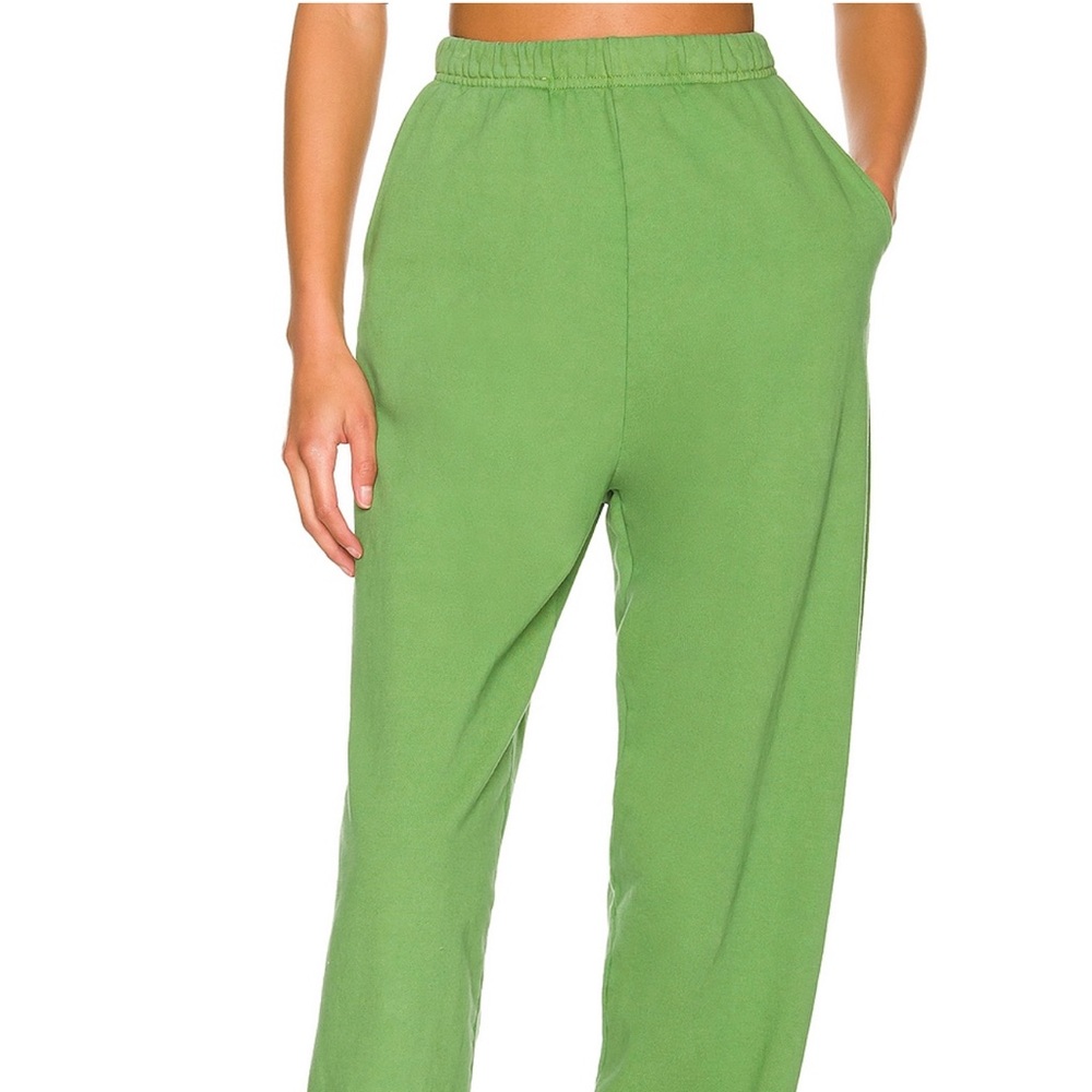 SIXTHREESEVEN The Jogger in Sage